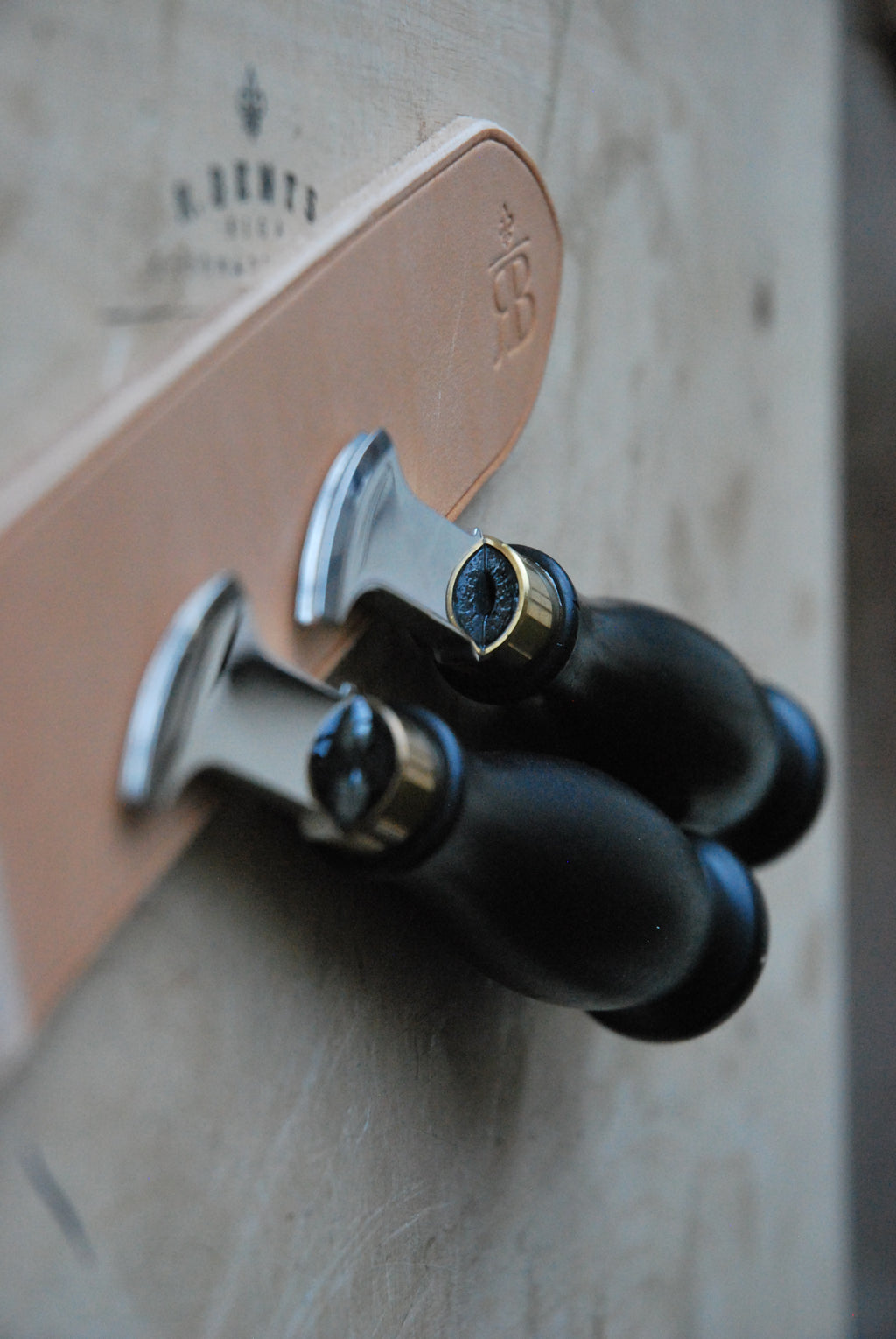 Leather Edge Creaser