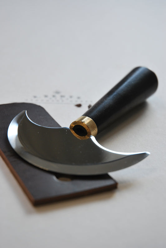 Round Blade Knife