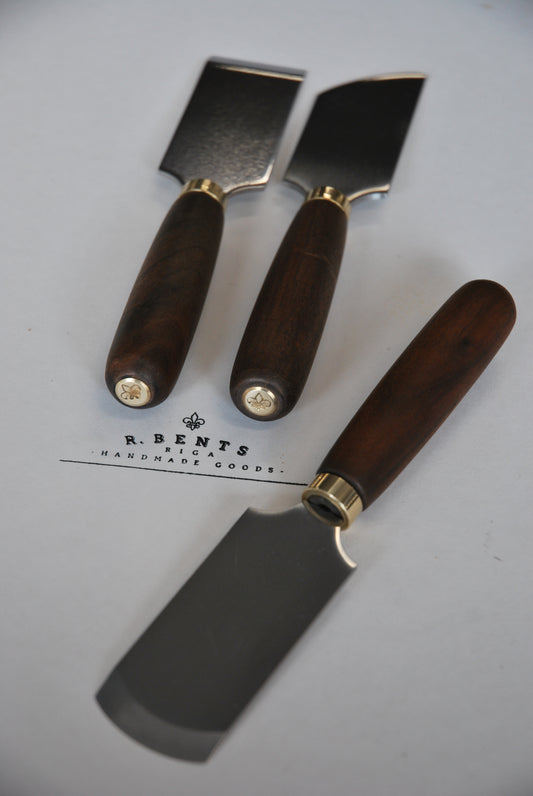 Skiving Knife