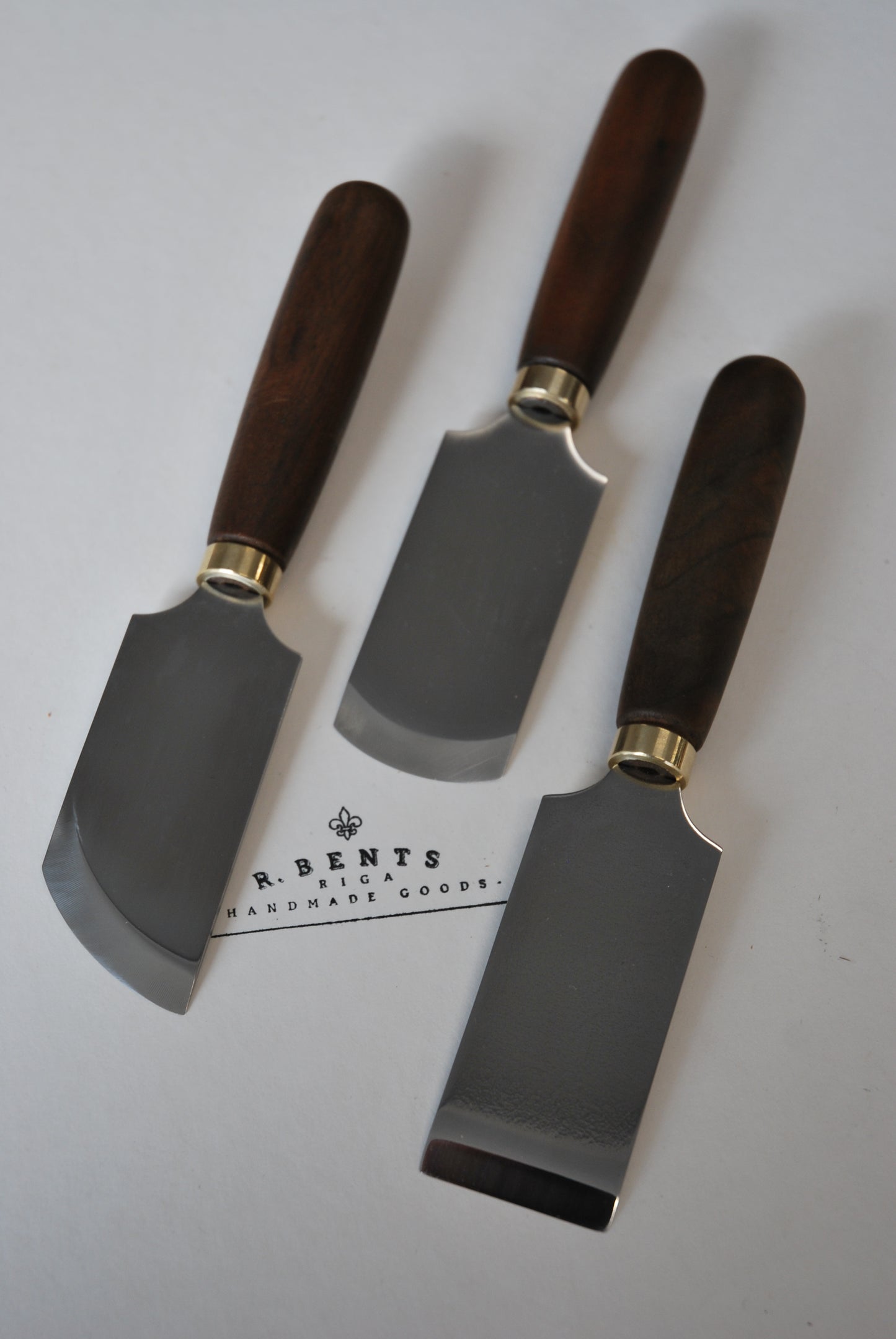 Skiving Knife