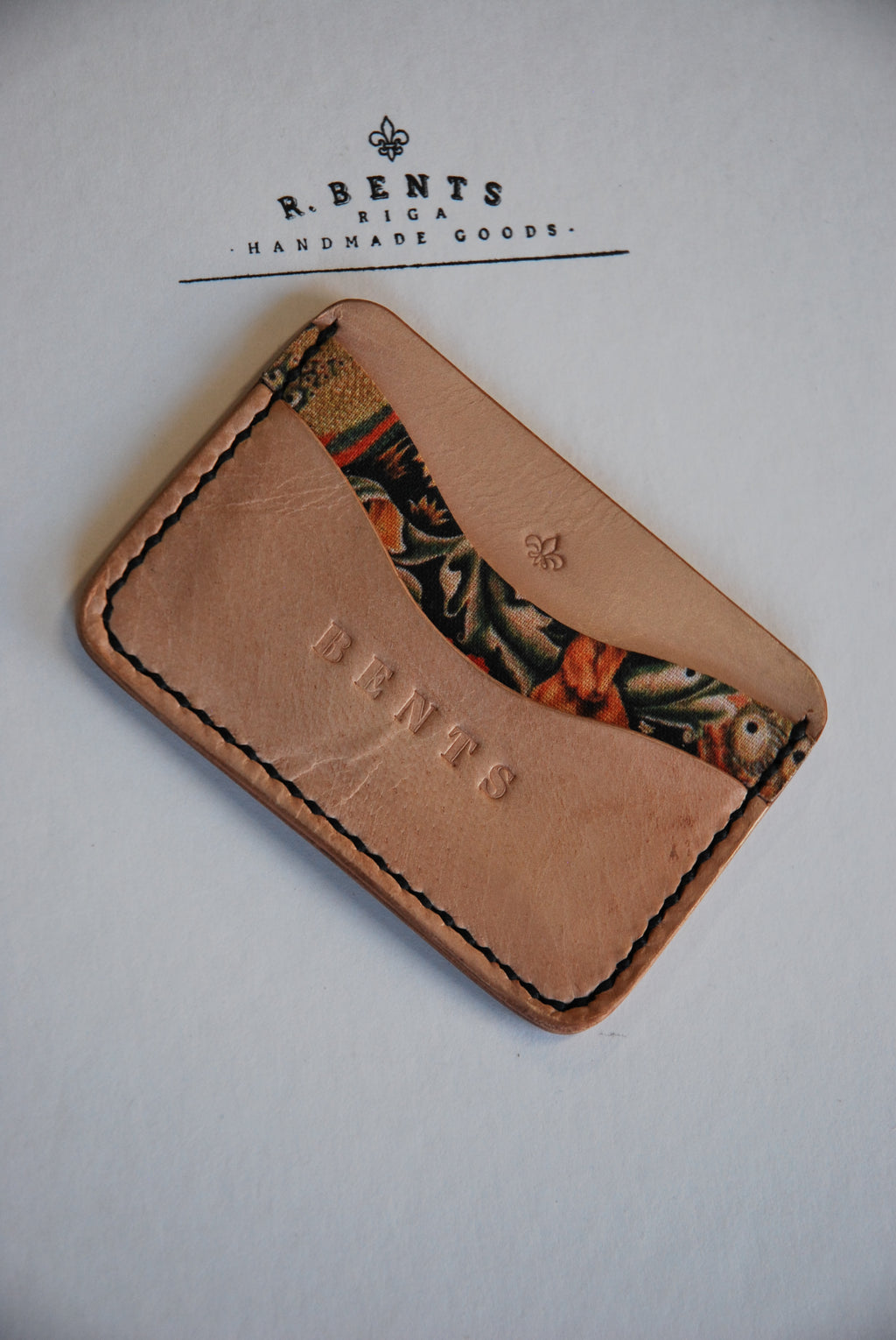 Card Organizer #1 (Natural)