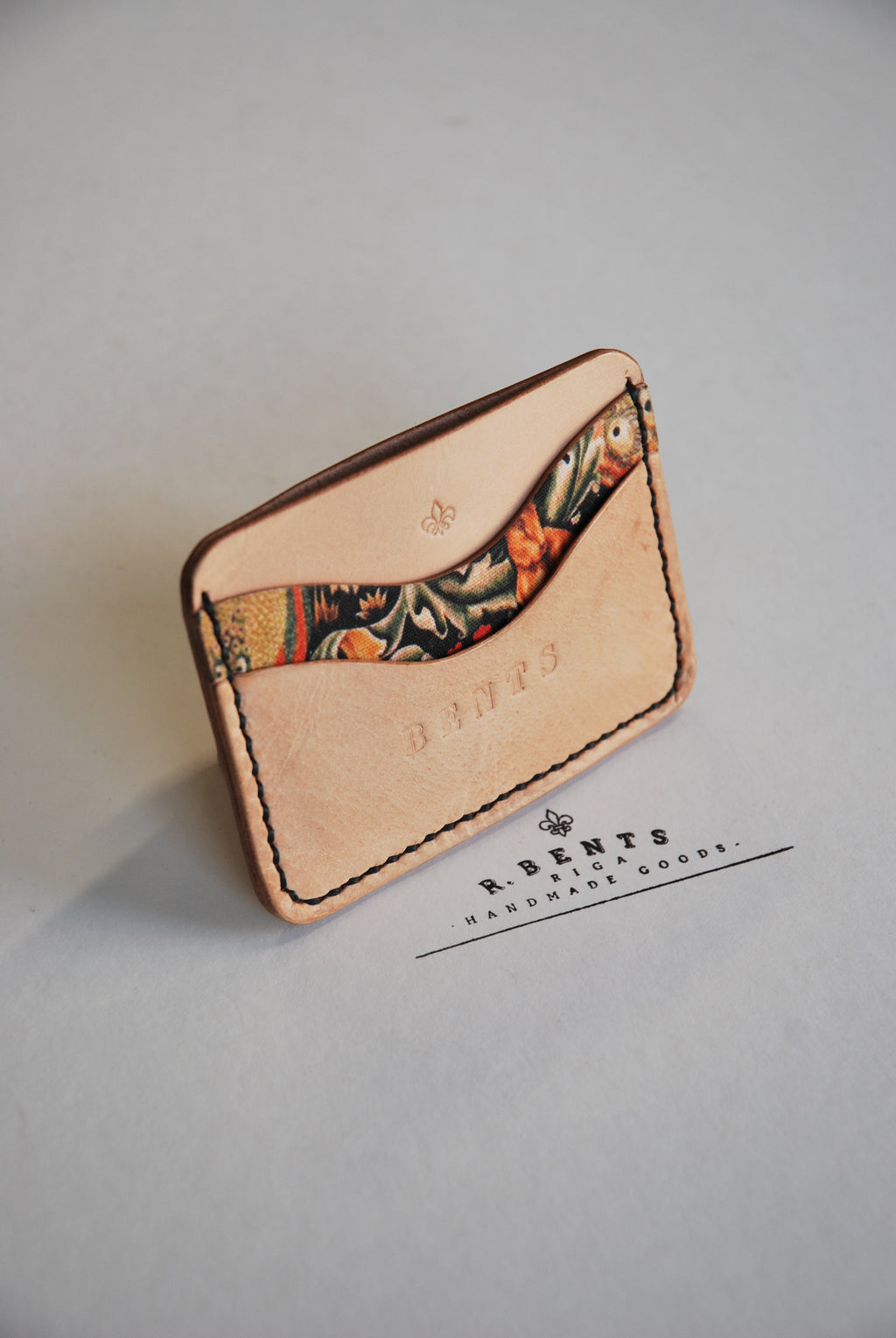 Card Organizer #1 (Natural)