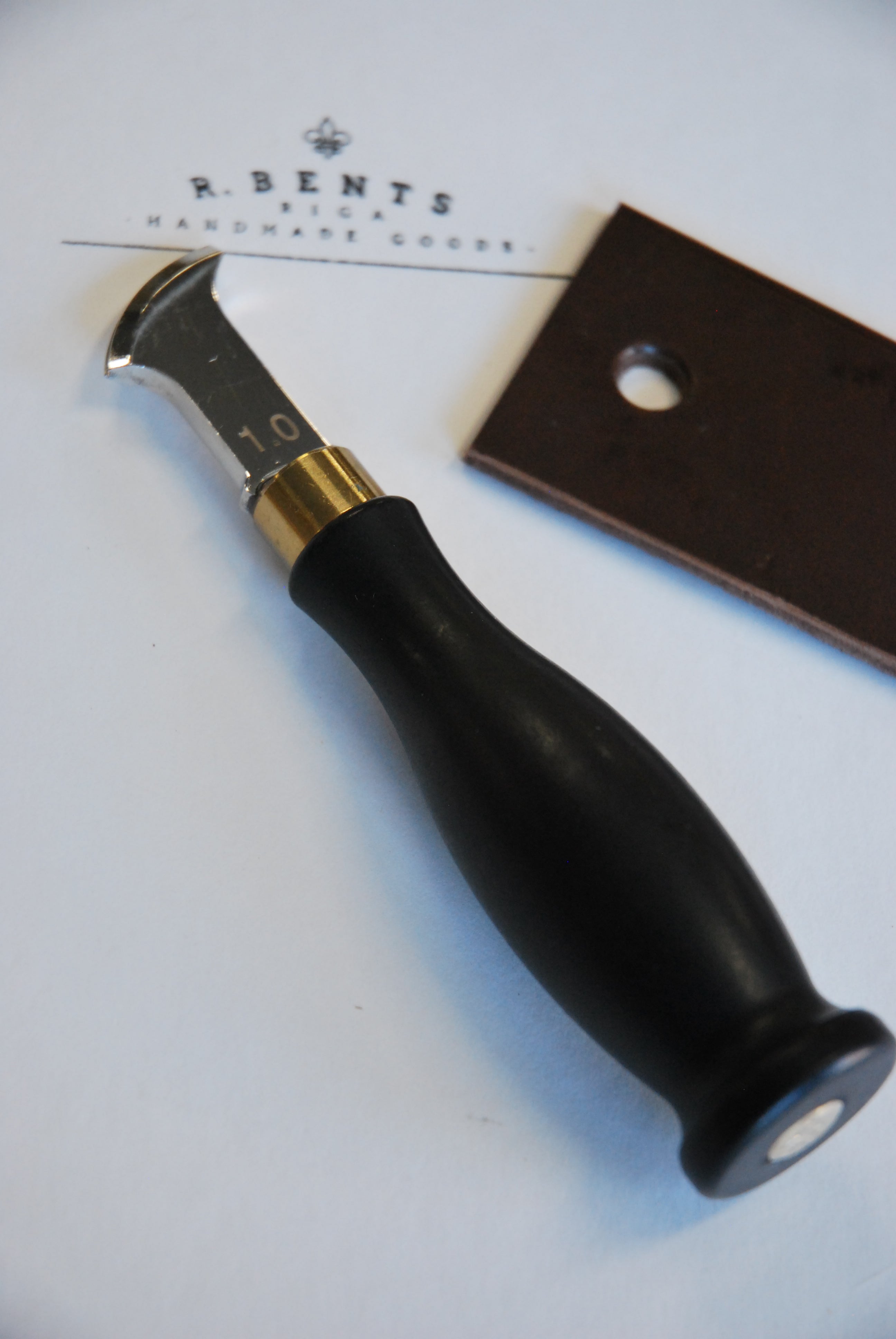 Leather Edge Creaser