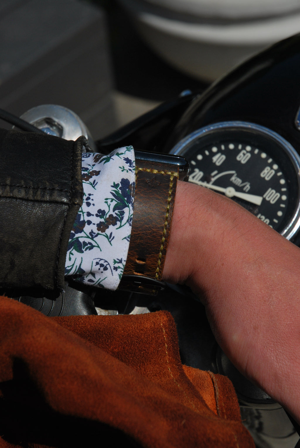 Apple watch band #6 Customizable thread colors & personalized initials