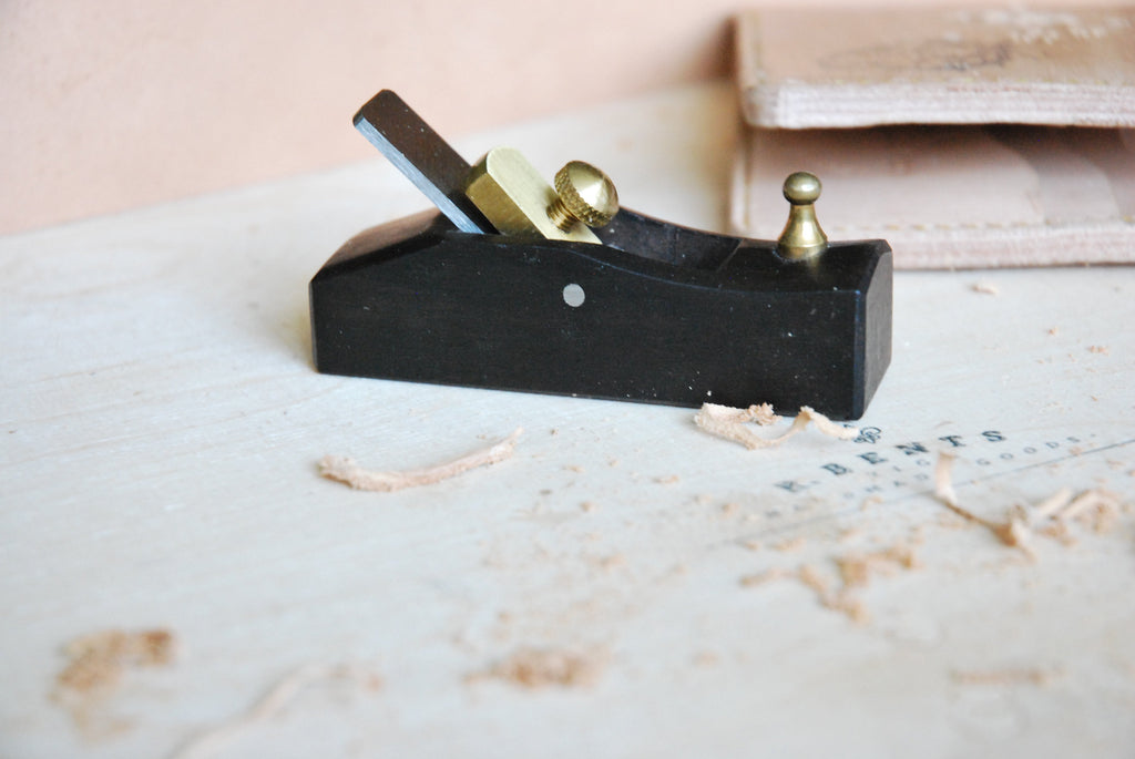 Mini Leather Planer